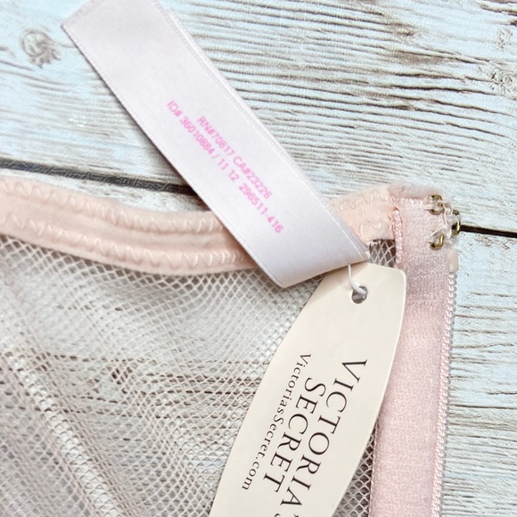 Victoria’s Secret Embroidered Roses with Crystals Corset and Panty Set - Picture 9 of 15